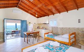 Avgoustos Beach House